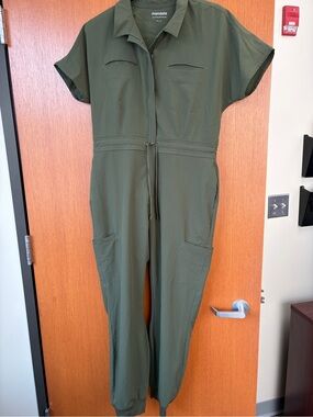 Mandala Women’s Olive Green Scrub Jumpsuit (Tall Large)